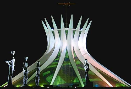oscar_niemeyer_cattedrale