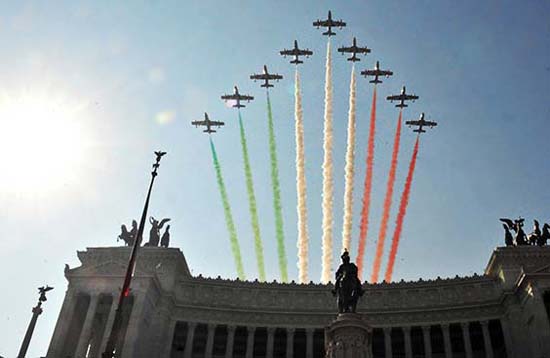 Frecce Tricolori per la festa dell&rsquo;Unit&agrave; d&rsquo;Italia